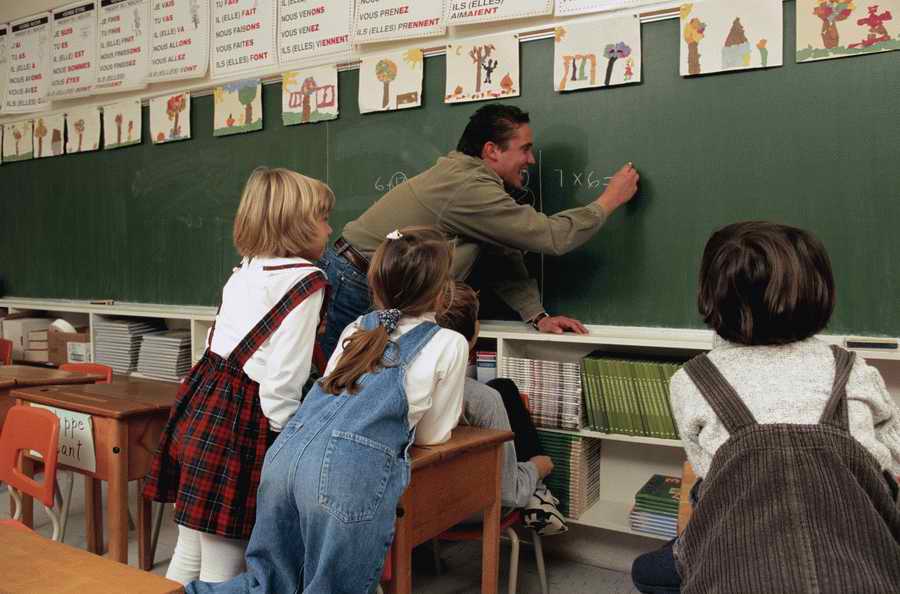 Education [PD41] - Photodisc ></a>
<script language=JavaScript> 
  var txt = 