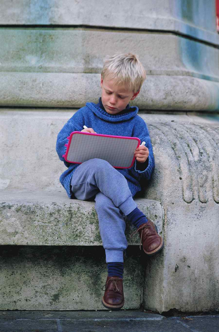 Education [PD24] - Photodisc ></a>
<script language=JavaScript> 
  var txt = 