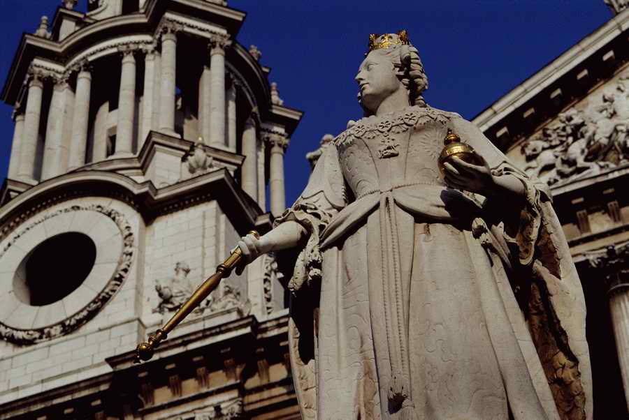 European Landmarks & Travel - Photodisc ></a>
<script language=JavaScript> 
  var txt = 