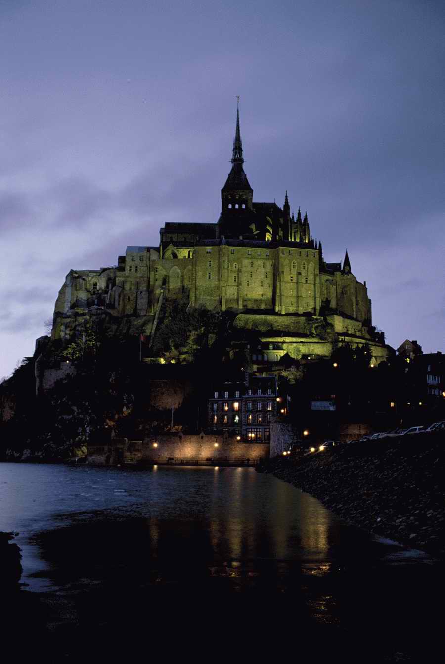 European Landmarks & Travel - Photodisc ></a>
<script language=JavaScript> 
  var txt = 