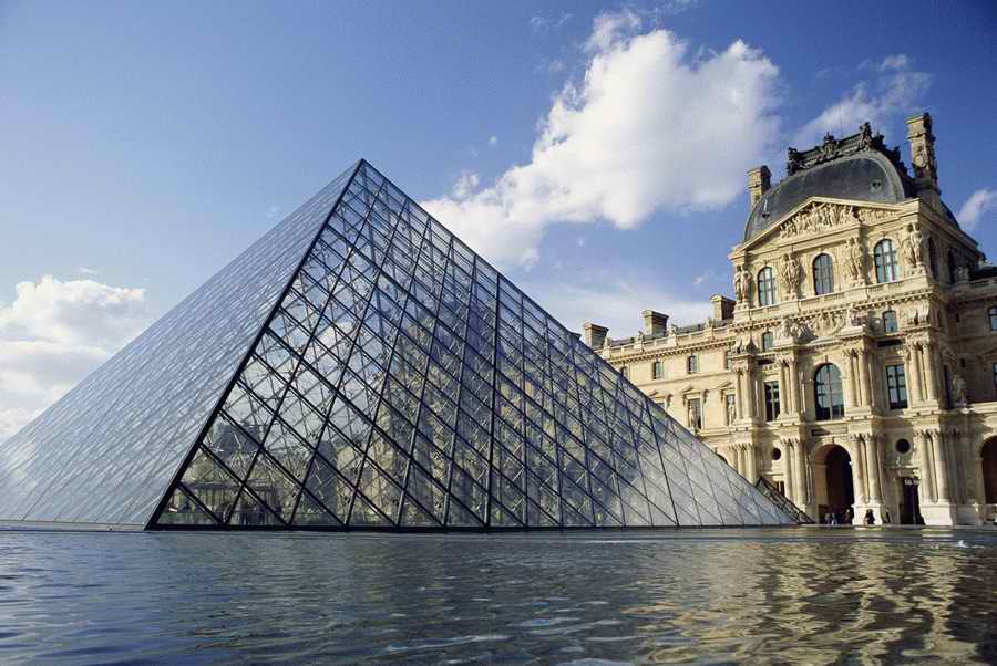 European Landmarks & Travel - Photodisc ></a>
<script language=JavaScript> 
  var txt = 