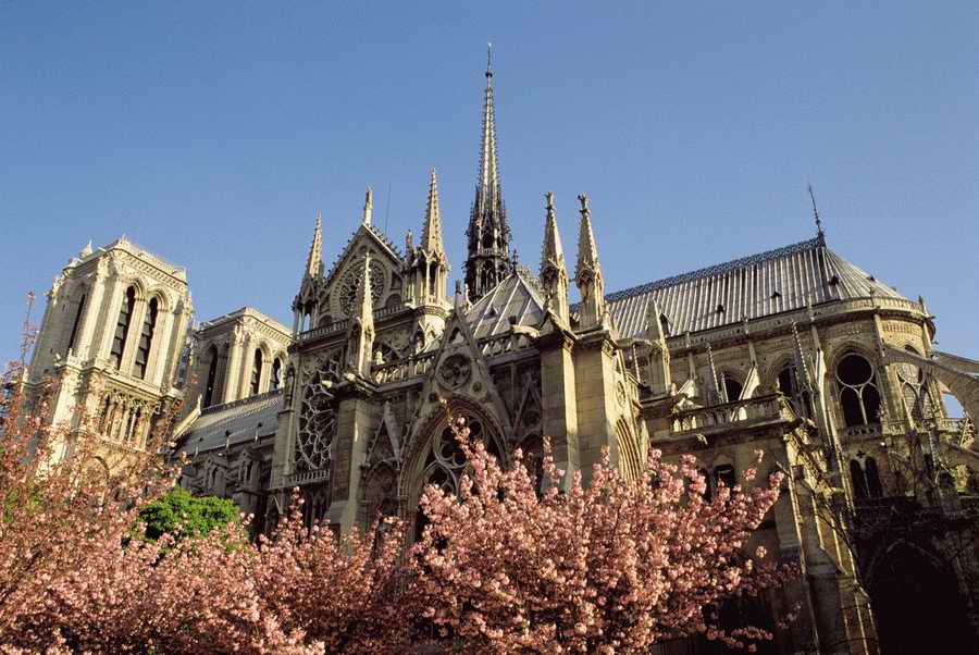 European Landmarks & Travel - Photodisc ></a>
<script language=JavaScript> 
  var txt = 