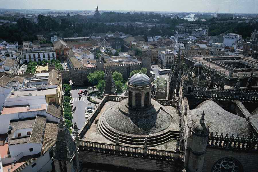 European Landmarks & Travel - Photodisc ></a>
<script language=JavaScript> 
  var txt = 