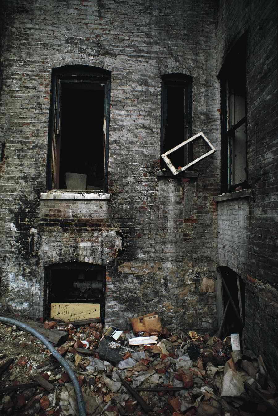 Government & Social Issues - Photodisc ></a>
<script language=JavaScript> 
  var txt = 