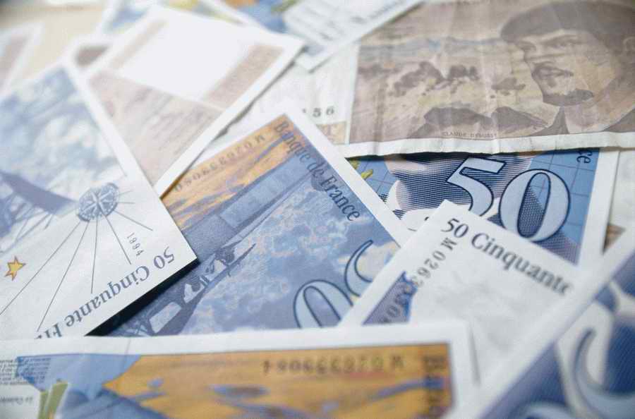 Global Business & Currency - Photodisc ></a>
<script language=JavaScript> 
  var txt = 