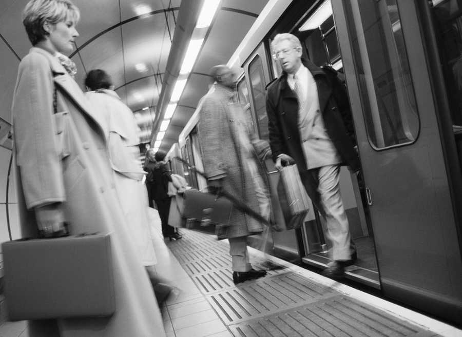 Global Business & Currency - Photodisc ></a>
<script language=JavaScript> 
  var txt = 