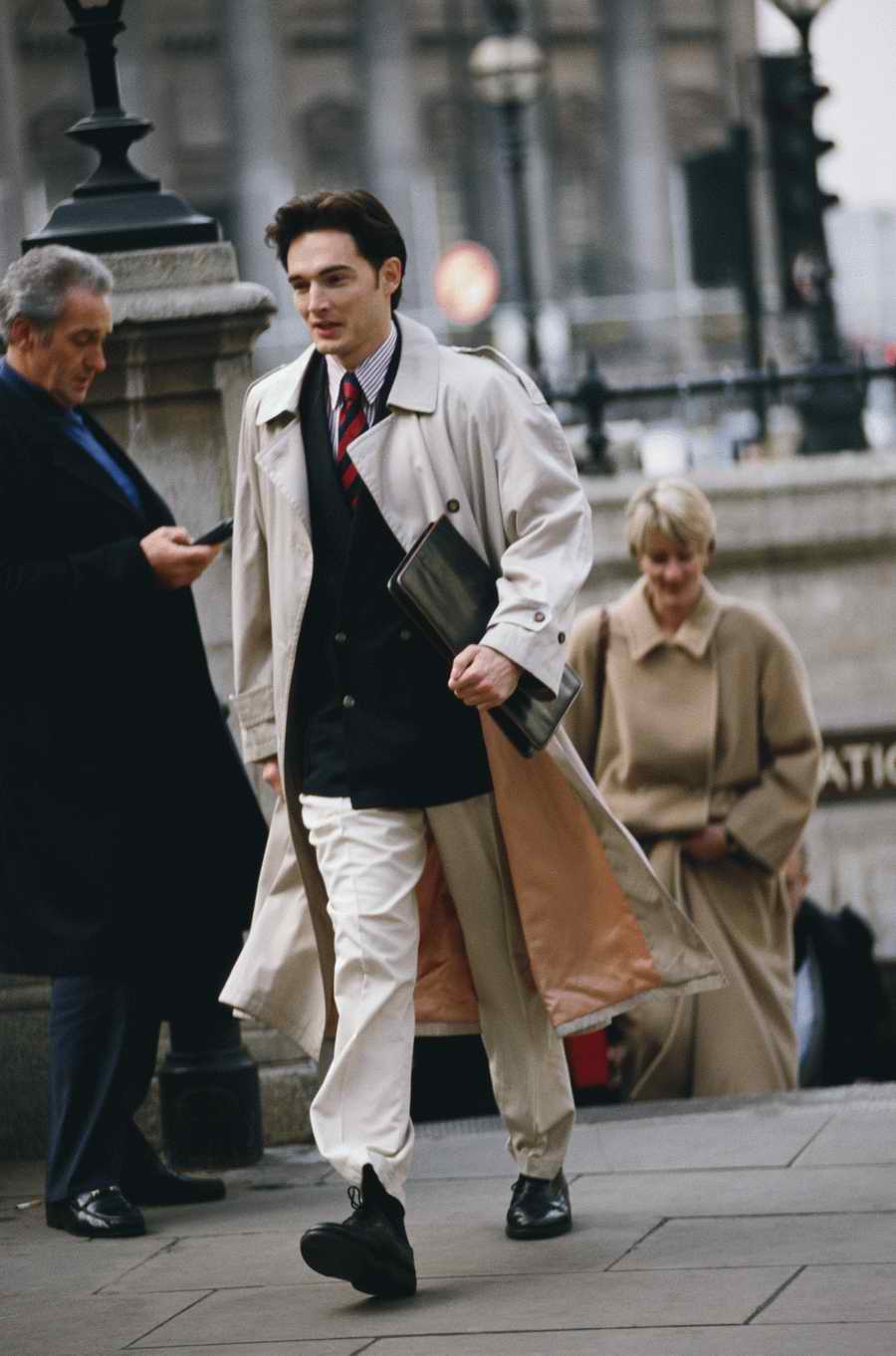 Global Business & Currency - Photodisc ></a>
<script language=JavaScript> 
  var txt = 