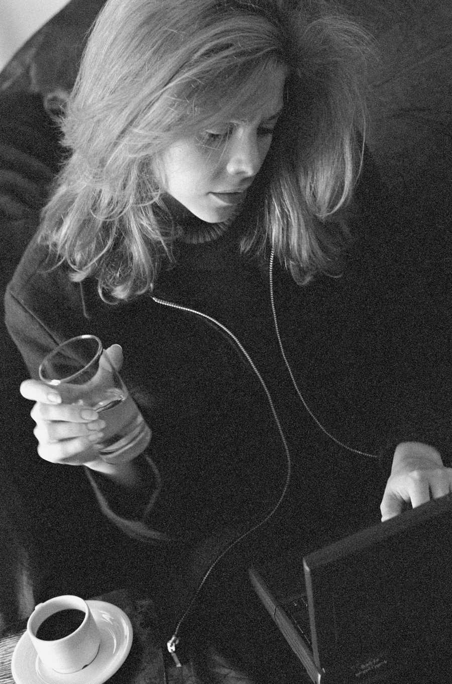 Global Business & Currency - Photodisc ></a>
<script language=JavaScript> 
  var txt = 