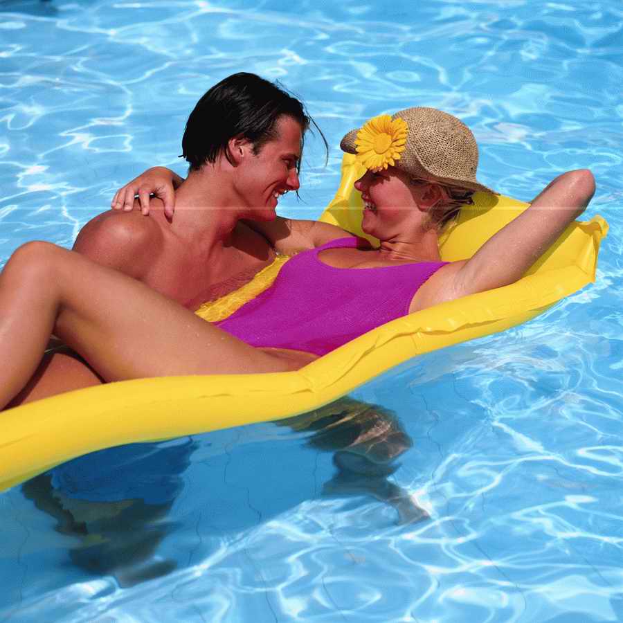 Going on Holiday - Photodisc ></a>
<script language=JavaScript> 
  var txt = 