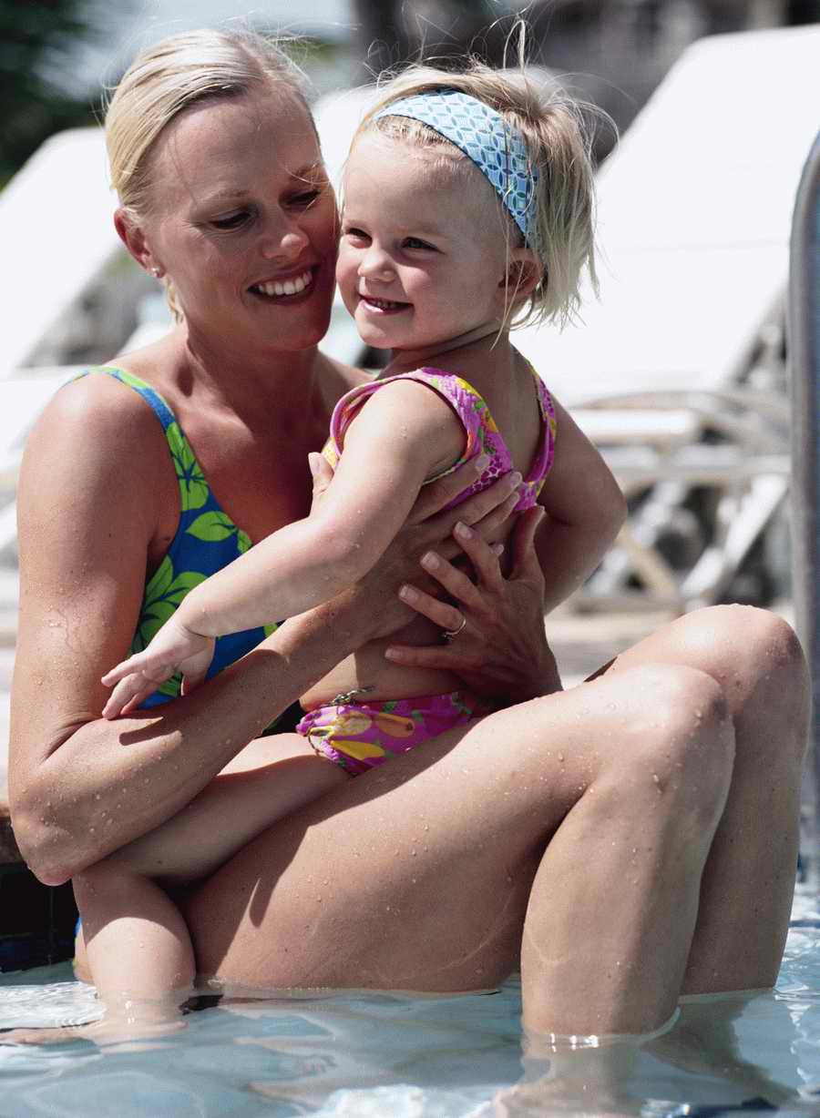 Going on Holiday - Photodisc ></a>
<script language=JavaScript> 
  var txt = 