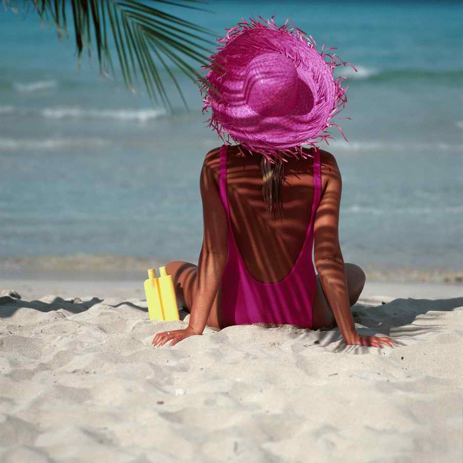 Going on Holiday - Photodisc ></a>
<script language=JavaScript> 
  var txt = 