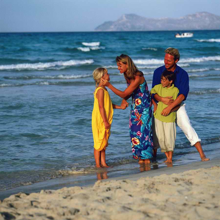 Going on Holiday - Photodisc ></a>
<script language=JavaScript> 
  var txt = 