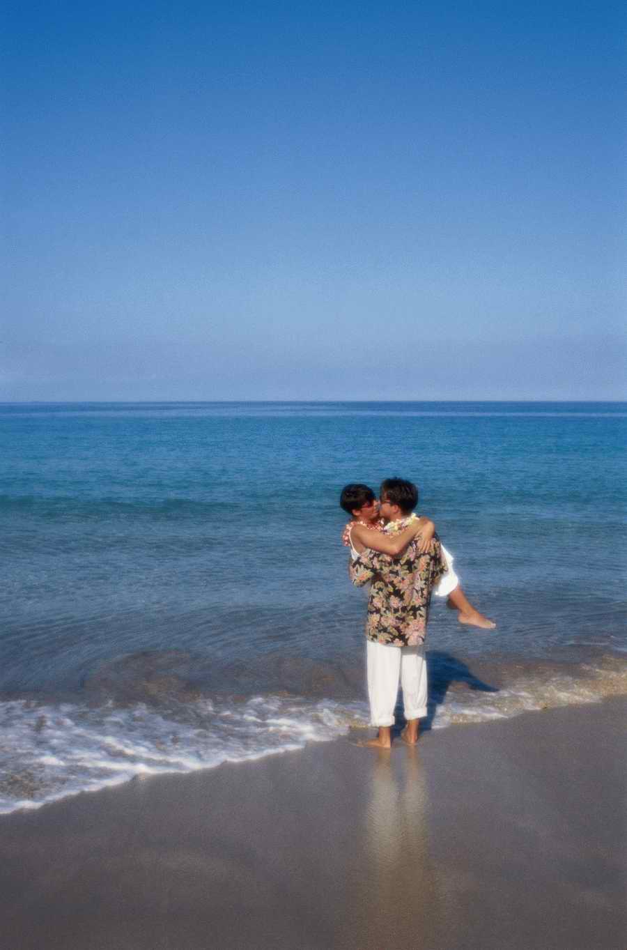 Going on Holiday - Photodisc ></a>
<script language=JavaScript> 
  var txt = 