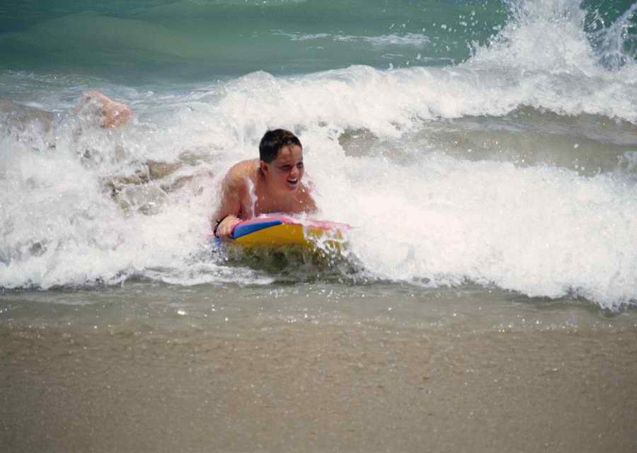 Going on Holiday - Photodisc ></a>
<script language=JavaScript> 
  var txt = 