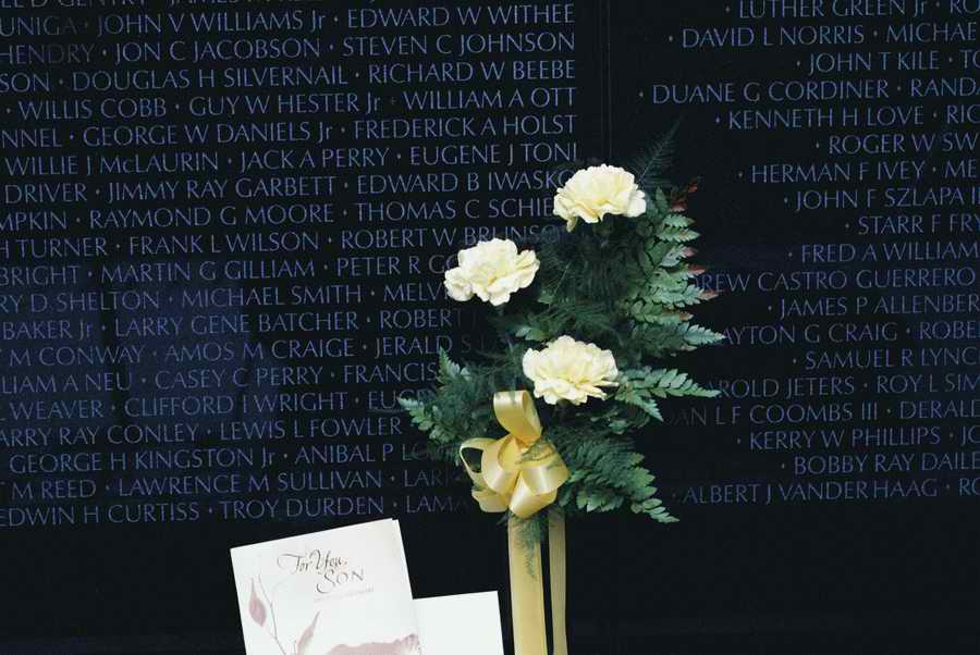 Holidays & Celebrations - Photodisc ></a>
<script language=JavaScript> 
  var txt = 