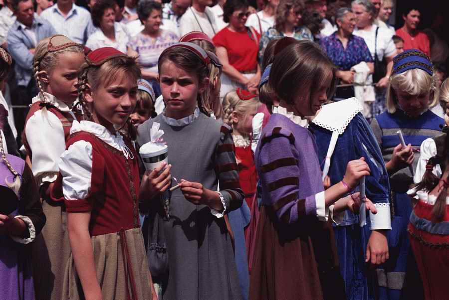 Holidays & Celebrations - Photodisc ></a>
<script language=JavaScript> 
  var txt = 