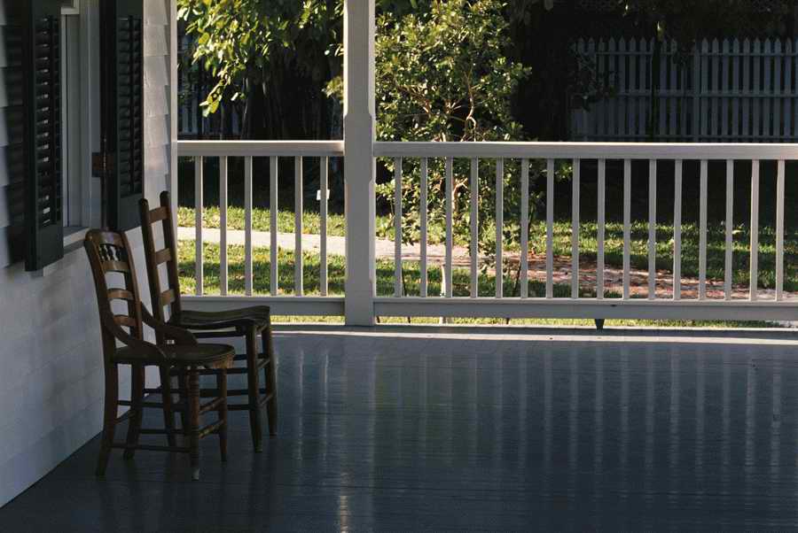 Homes & Gardens - Photodisc ></a>
<script language=JavaScript> 
  var txt = 