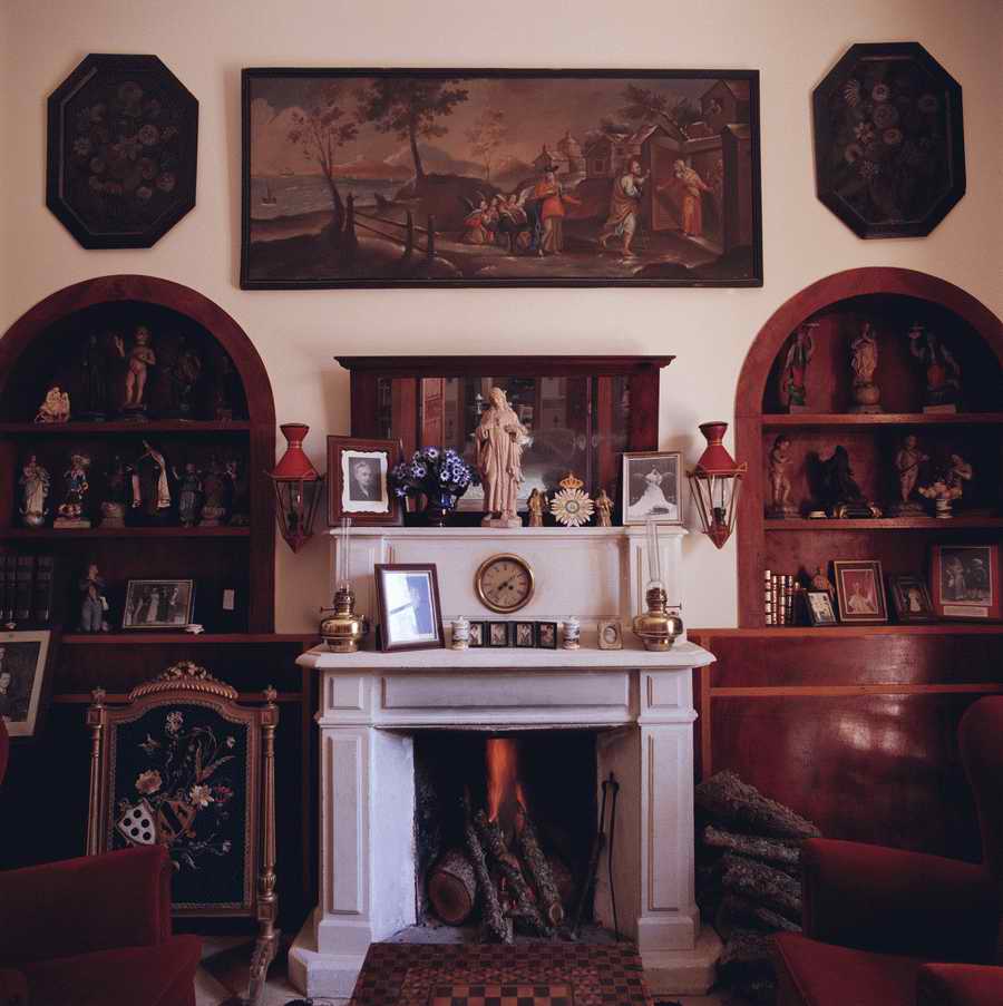 Homes & Gardens - Photodisc ></a>
<script language=JavaScript> 
  var txt = 