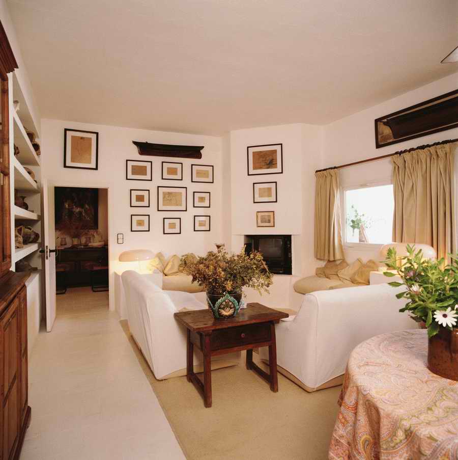 Homes & Gardens - Photodisc ></a>
<script language=JavaScript> 
  var txt = 