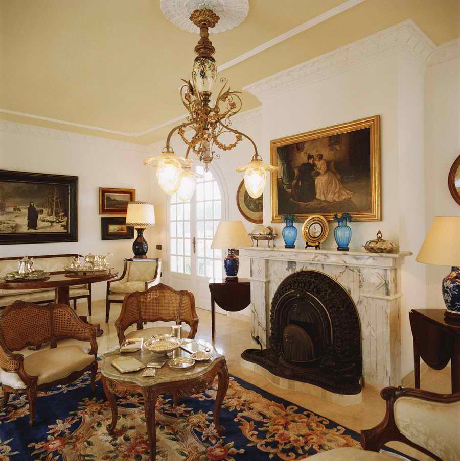 Homes & Gardens - Photodisc ></a>
<script language=JavaScript> 
  var txt = 