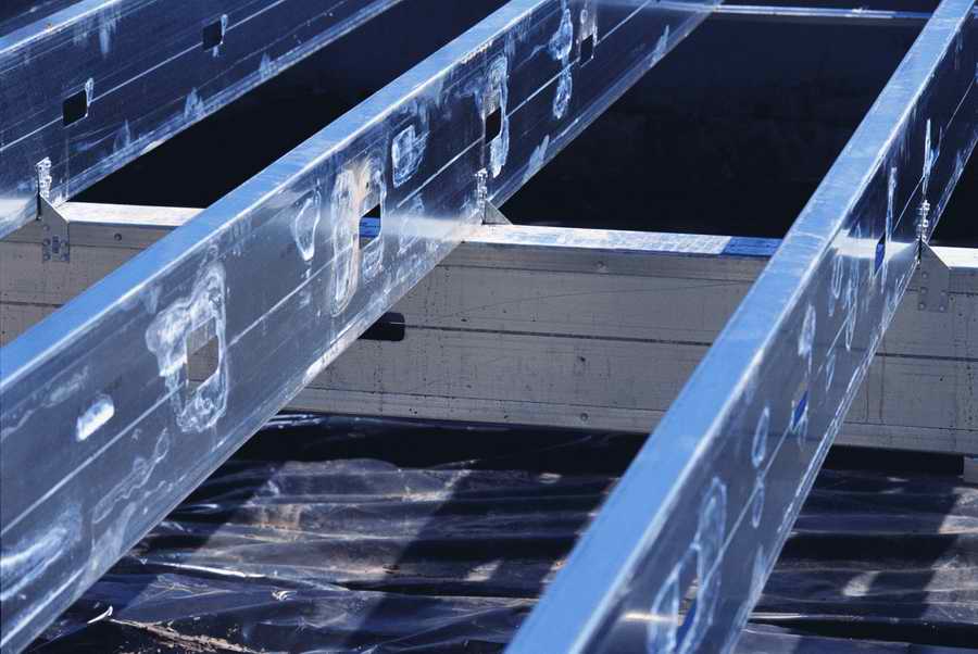 Homes & Gardens - Photodisc ></a>
<script language=JavaScript> 
  var txt = 