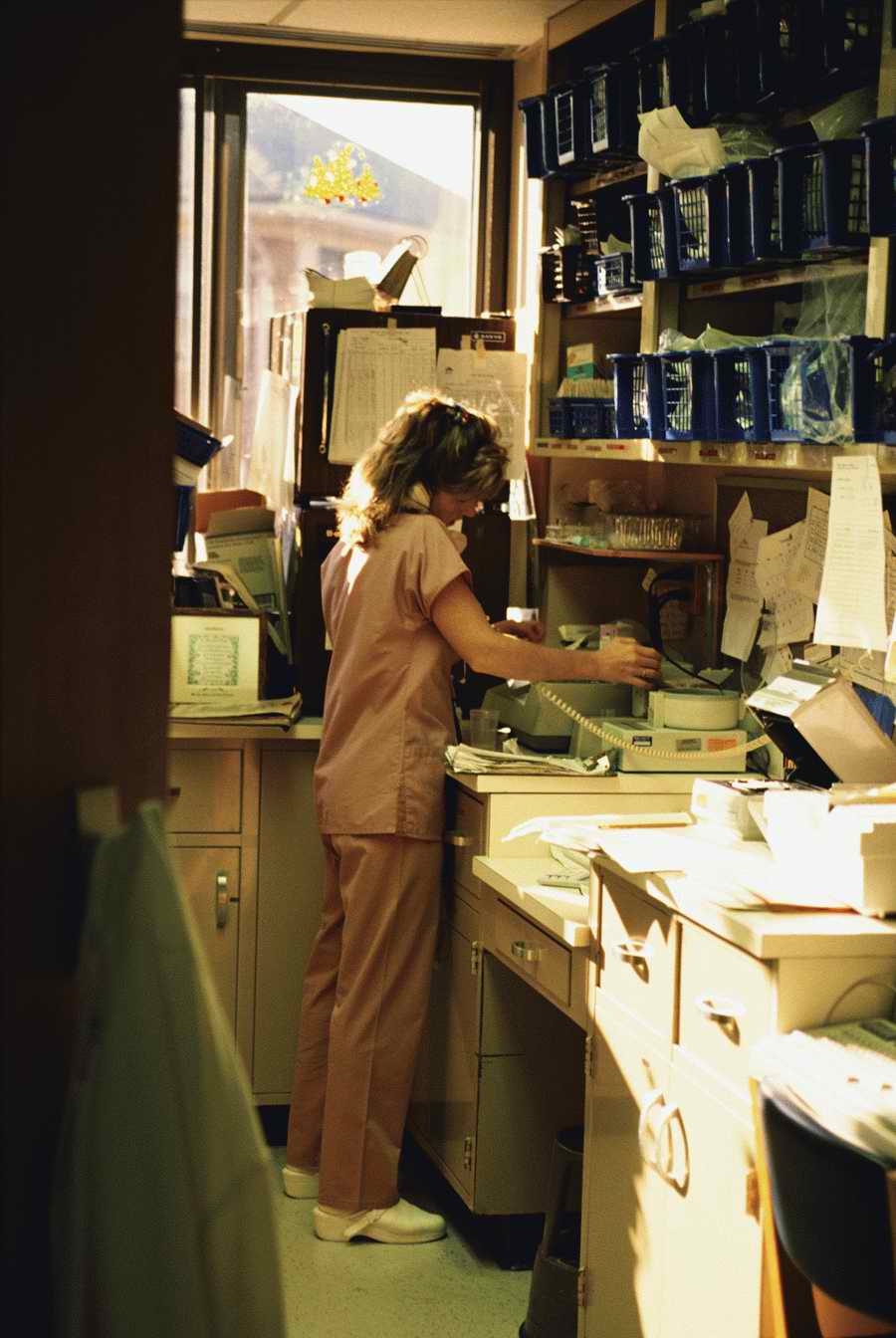 Health & Medicine - Photodisc ></a>
<script language=JavaScript> 
  var txt = 