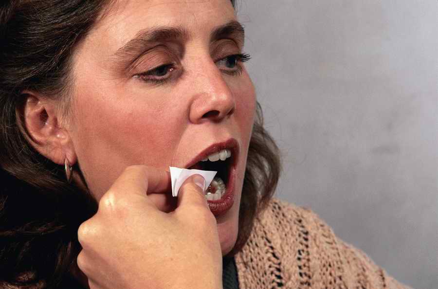 Health & Medicine 2 - Photodisc ></a>
<script language=JavaScript> 
  var txt = 