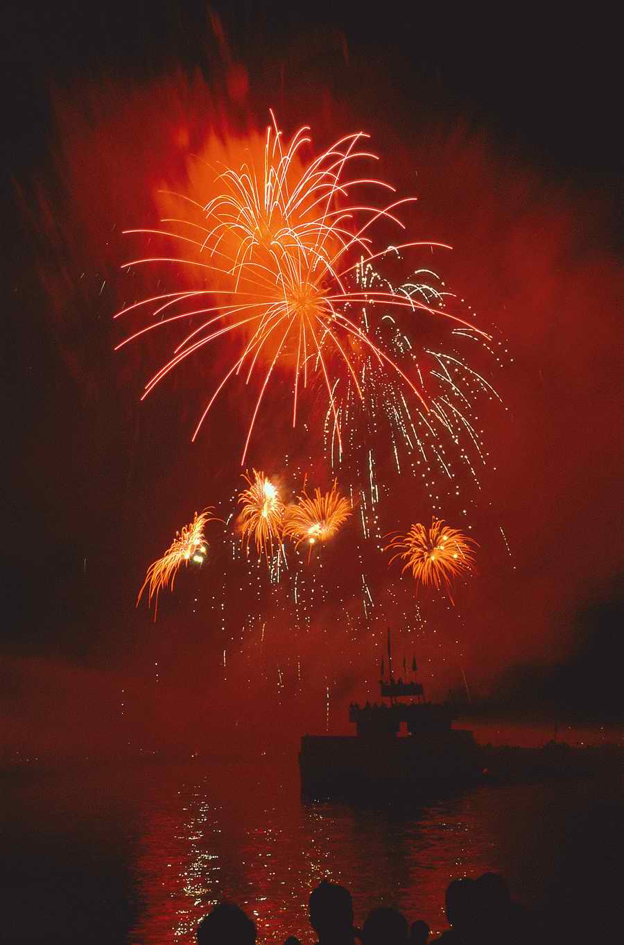 Holidays, Celebrations & Seasons - Photodisc ></a>
<script language=JavaScript> 
  var txt = 