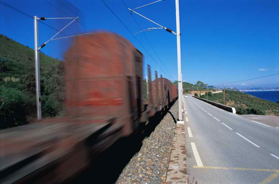 Industry & Transportation - Photodisc ></a>
<script language=JavaScript> 
  var txt = 