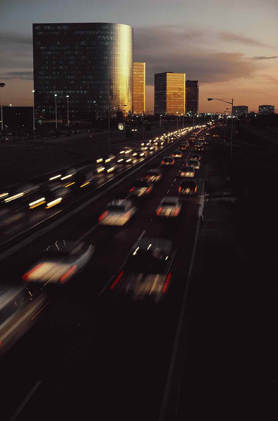 Industry & Transportation - Photodisc ></a>
<script language=JavaScript> 
  var txt = 