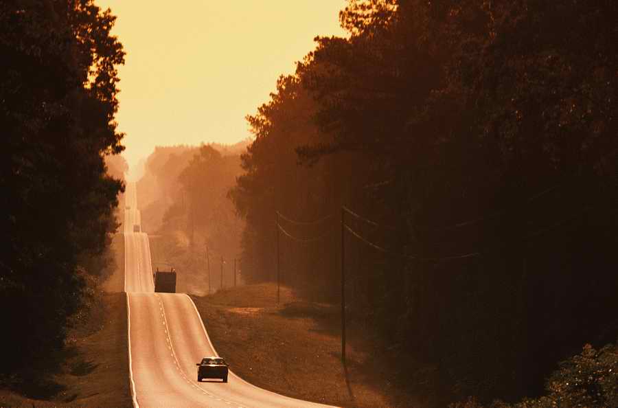 Industry & Transportation - Photodisc ></a>
<script language=JavaScript> 
  var txt = 