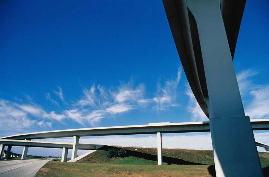 Industry & Transportation - Photodisc ></a>
<script language=JavaScript> 
  var txt = 