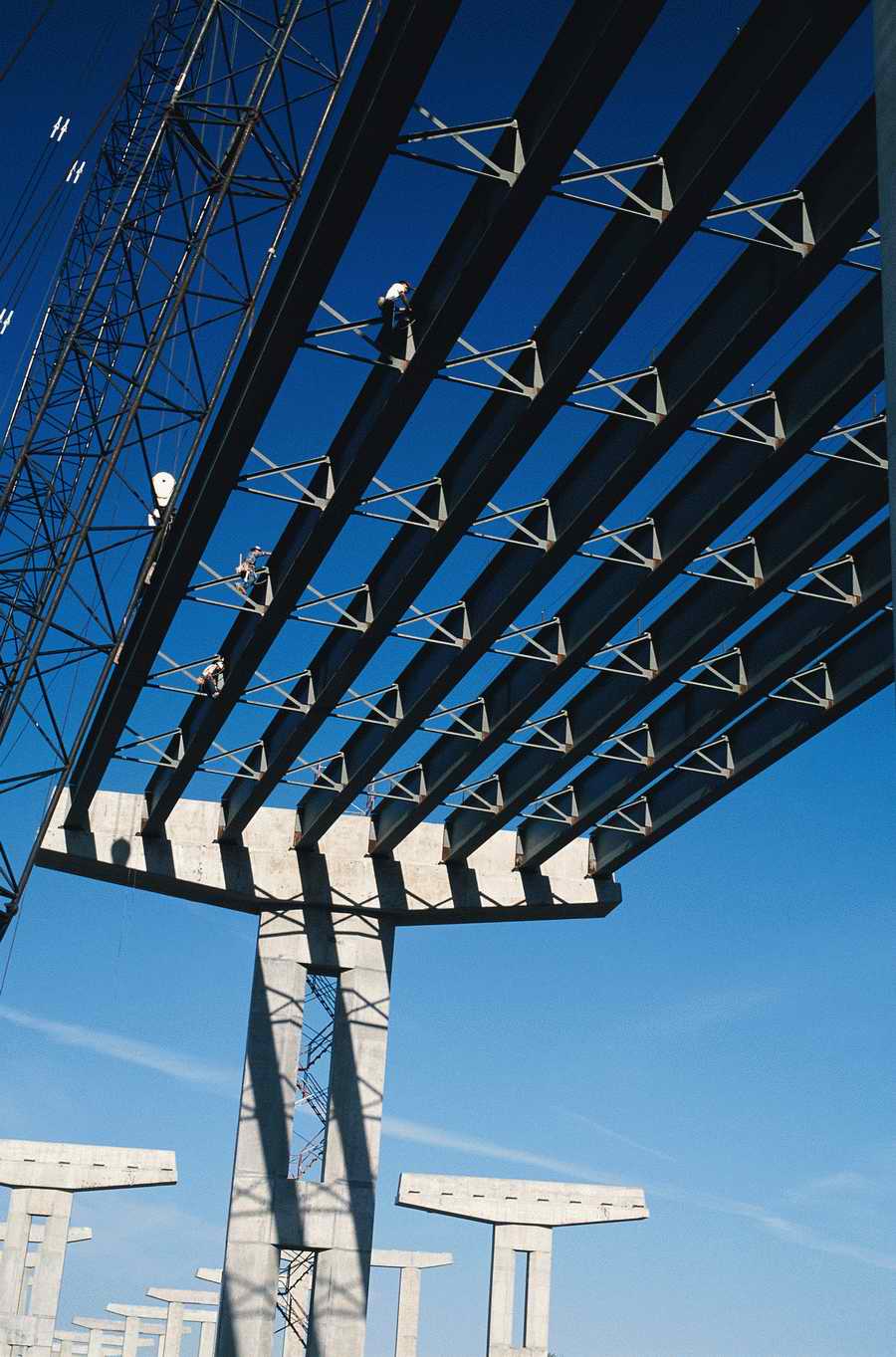 Industry & Transportation - Photodisc ></a>
<script language=JavaScript> 
  var txt = 