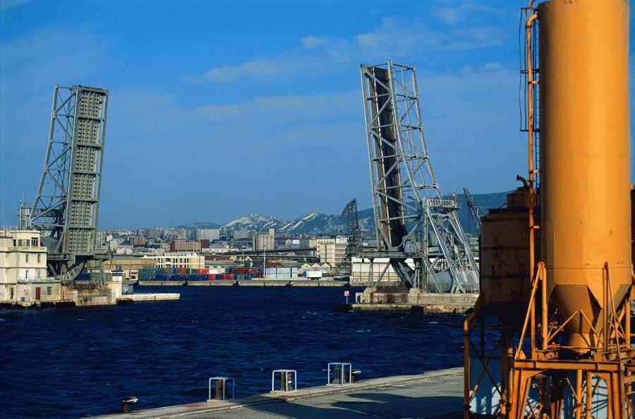 Industry & Transportation - Photodisc ></a>
<script language=JavaScript> 
  var txt = 