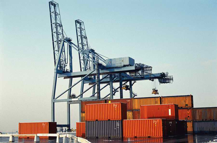 Industry & Transportation - Photodisc ></a>
<script language=JavaScript> 
  var txt = 