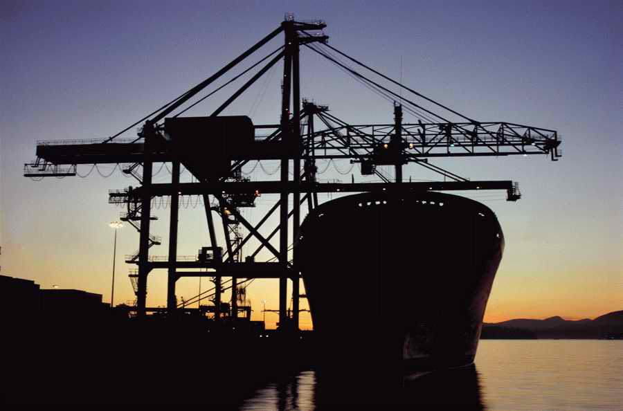 Industry & Transportation - Photodisc ></a>
<script language=JavaScript> 
  var txt = 