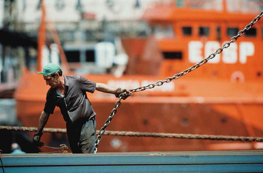 Industry & Transportation - Photodisc ></a>
<script language=JavaScript> 
  var txt = 