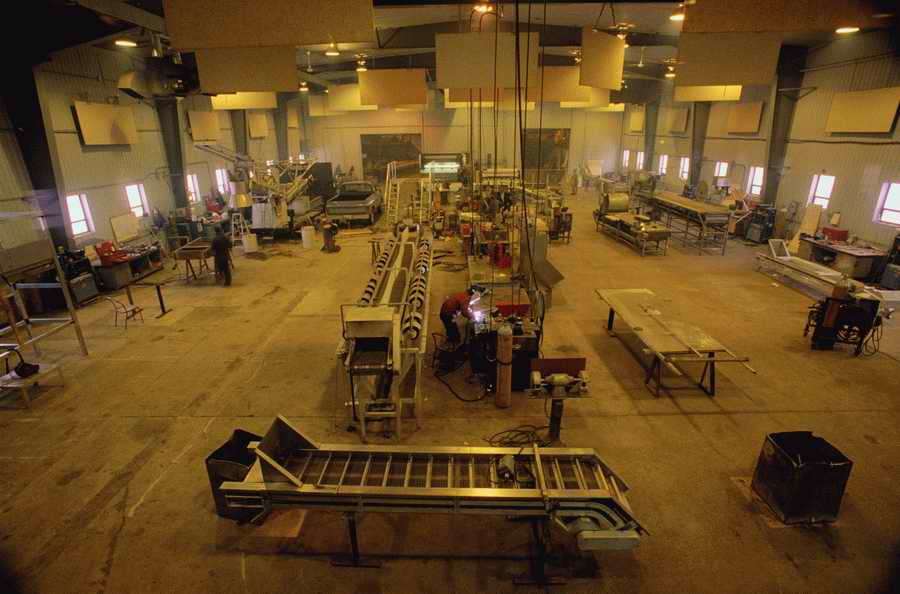 Industry & Transportation - Photodisc ></a>
<script language=JavaScript> 
  var txt = 