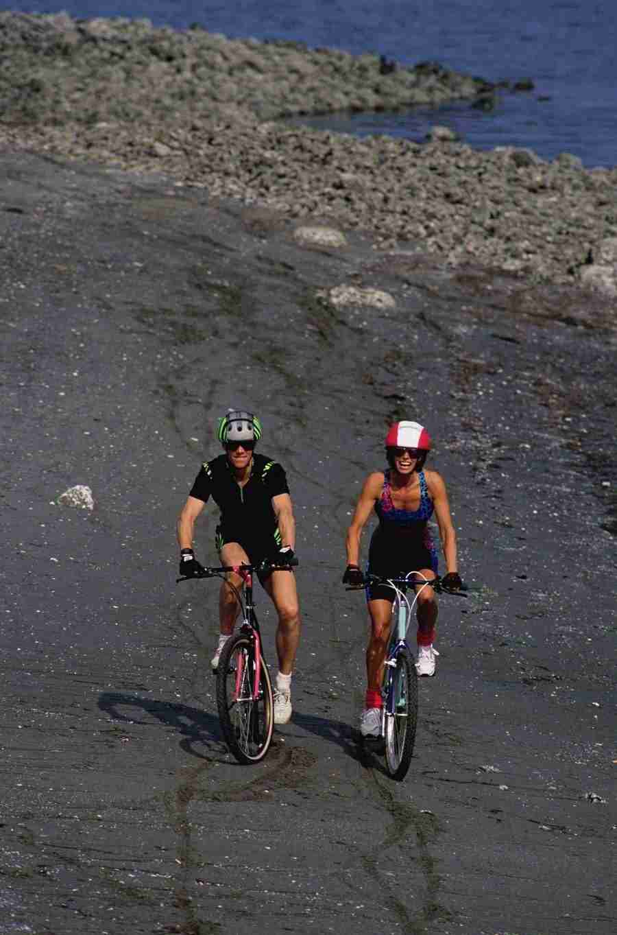 Internatinal Sports - Photodisc ></a>
<script language=JavaScript> 
  var txt = 