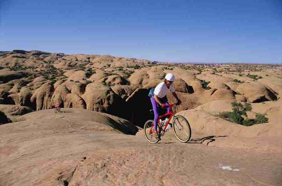 Internatinal Sports - Photodisc ></a>
<script language=JavaScript> 
  var txt = 