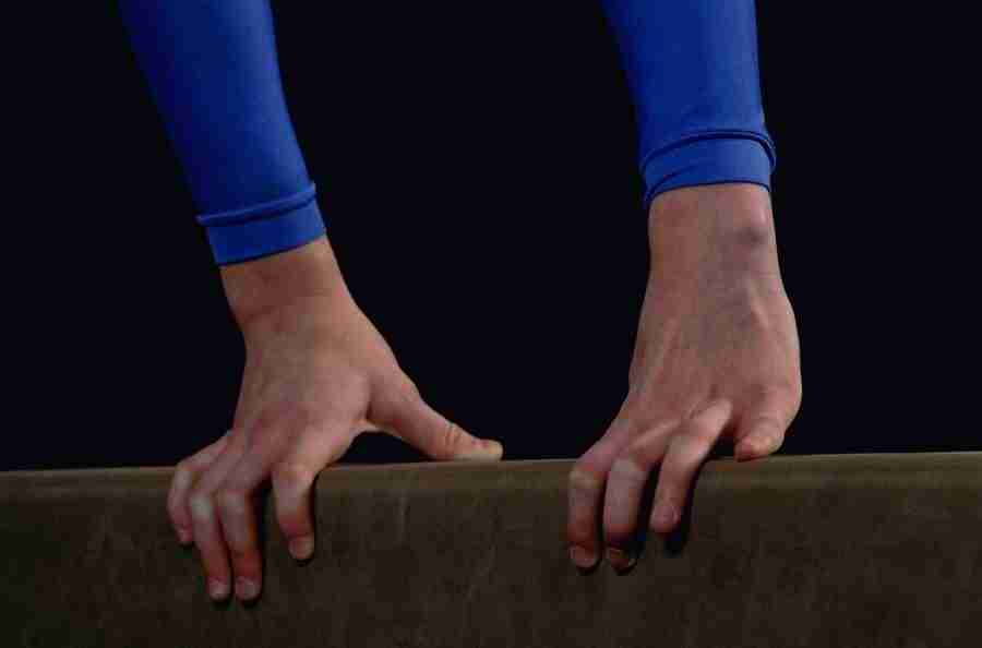 Internatinal Sports - Photodisc ></a>
<script language=JavaScript> 
  var txt = 