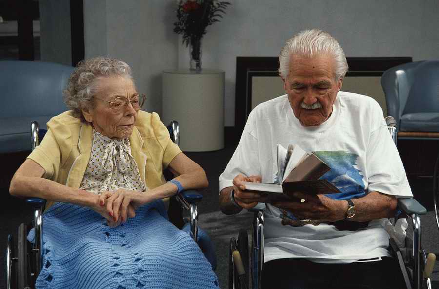 Mature LifeStyles - Photodisc ></a>
<script language=JavaScript> 
  var txt = 