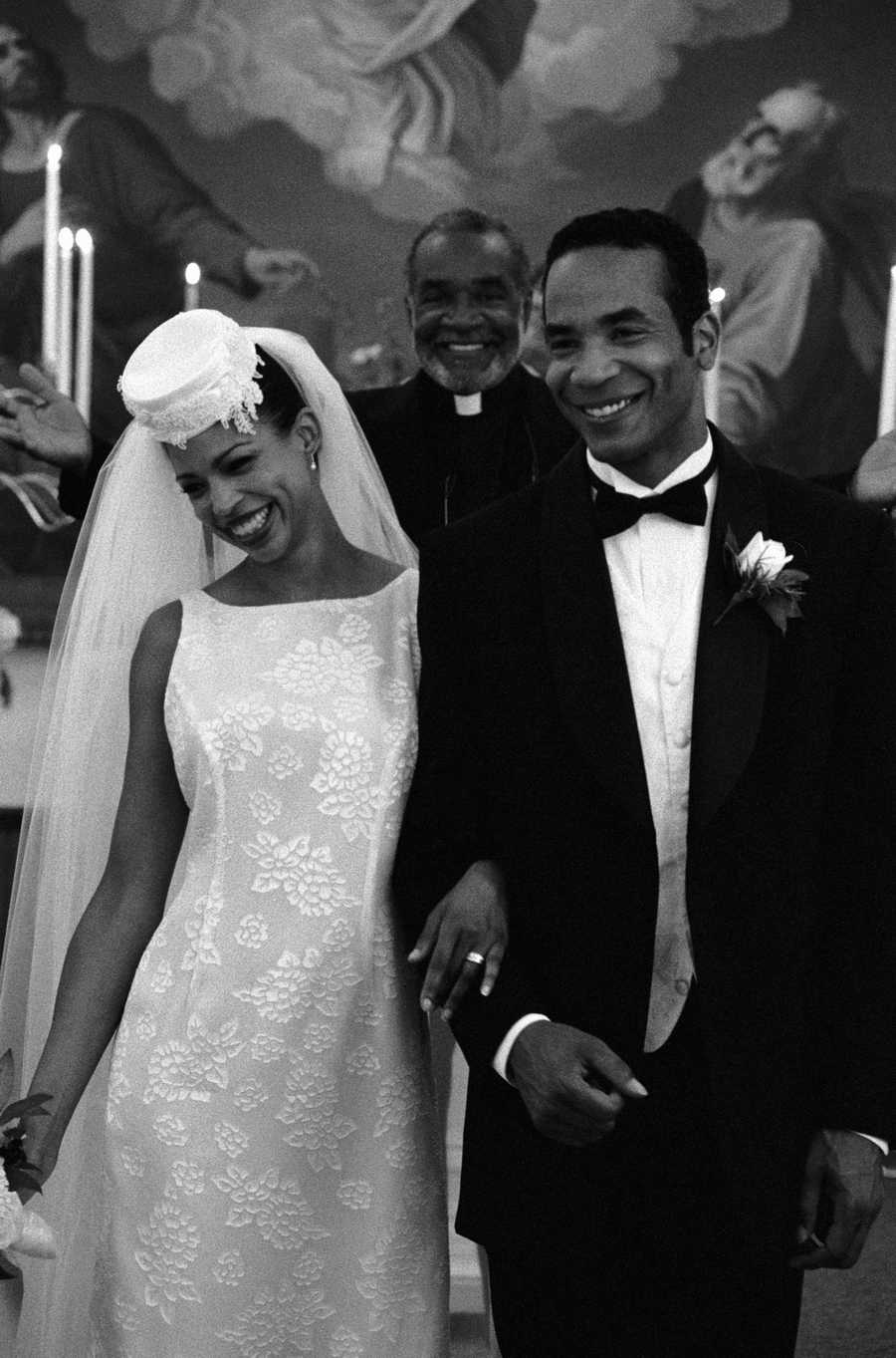 Memorable Moments - Photodisc ></a>
<script language=JavaScript> 
  var txt = 