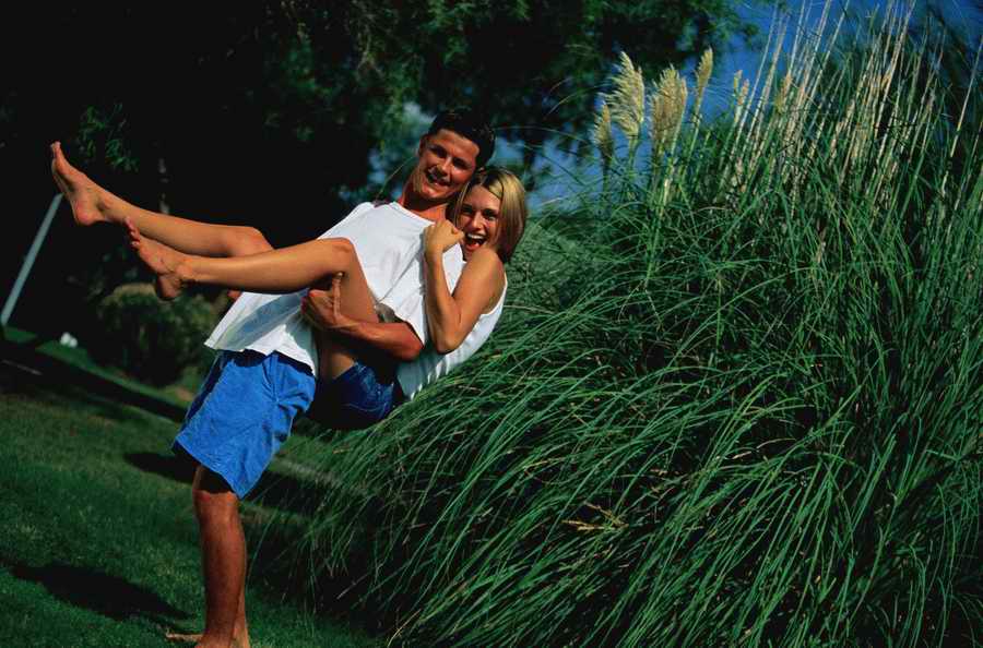 Memorable Moments - Photodisc ></a>
<script language=JavaScript> 
  var txt = 