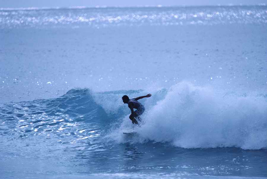 People & Lifestyles - Photodisc ></a>
<script language=JavaScript> 
  var txt = 