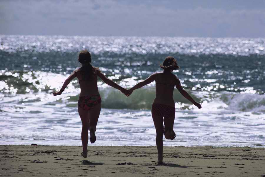 People & Lifestyles - Photodisc ></a>
<script language=JavaScript> 
  var txt = 