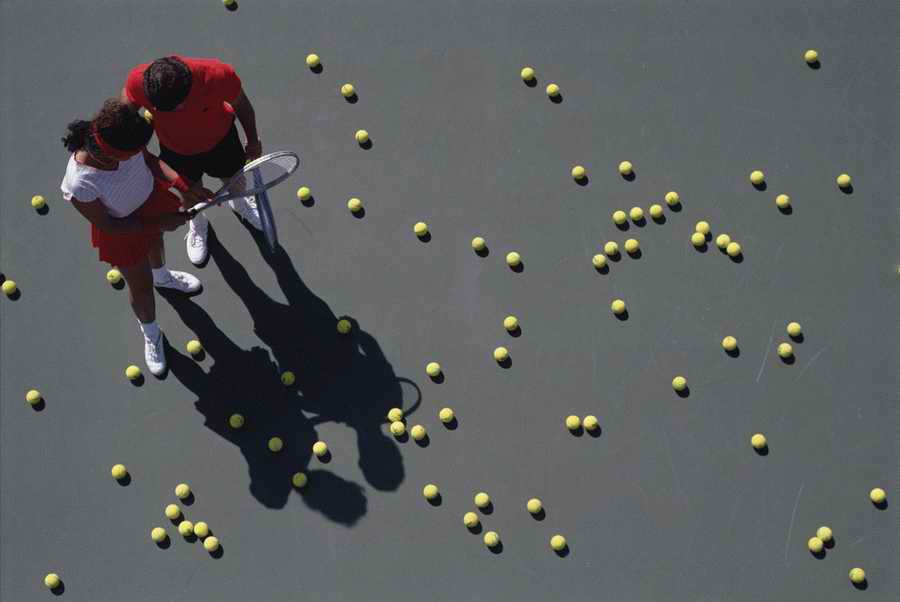 People & Lifestyles - Photodisc ></a>
<script language=JavaScript> 
  var txt = 