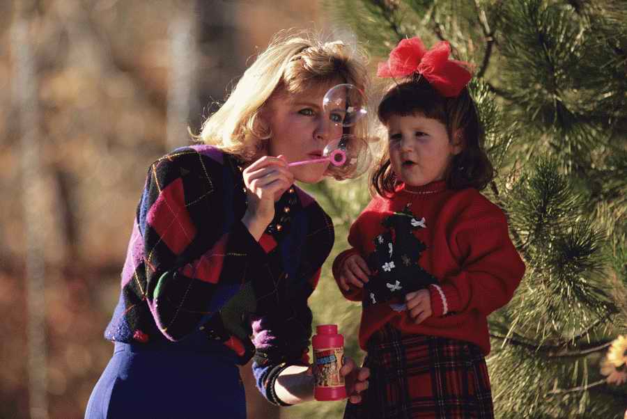 People & Lifestyles - Photodisc ></a>
<script language=JavaScript> 
  var txt = 