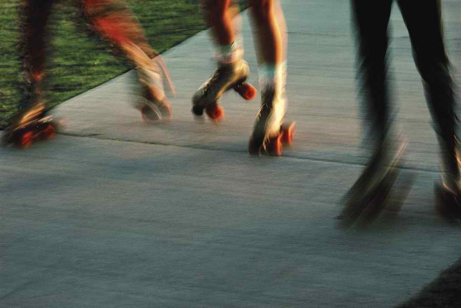 People & Lifestyles - Photodisc ></a>
<script language=JavaScript> 
  var txt = 