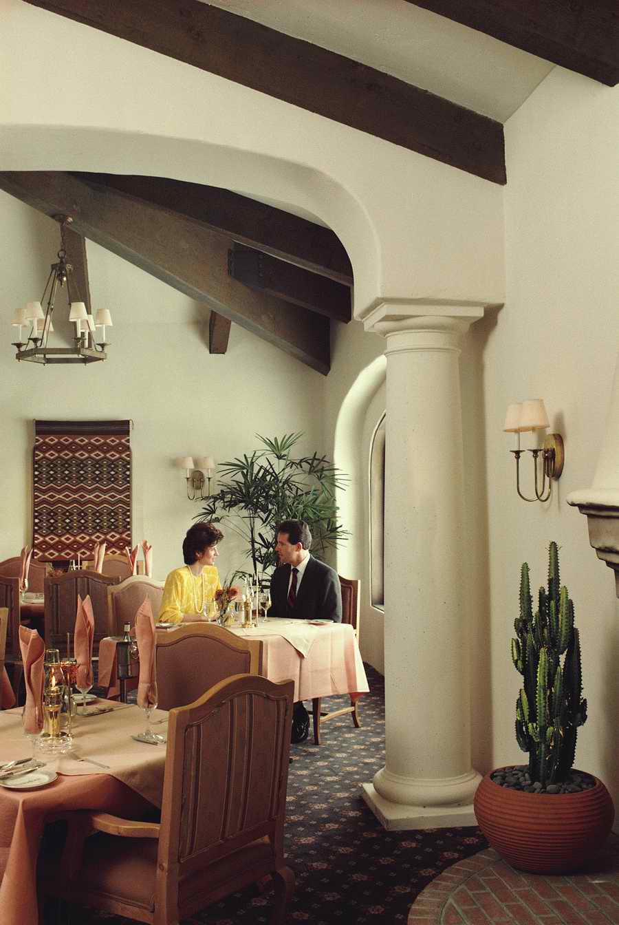 People & Lifestyles - Photodisc ></a>
<script language=JavaScript> 
  var txt = 